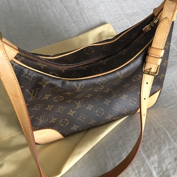 Louis Vuitton Handbags - Louis Vuitton Boulogne